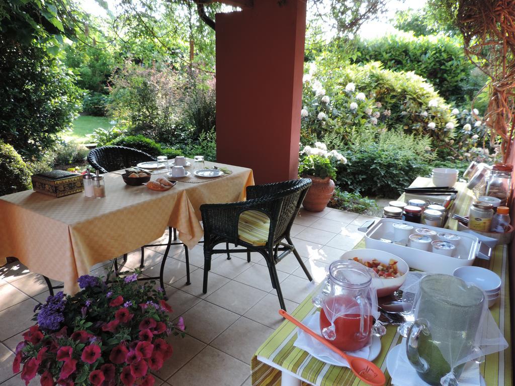 La Collina Since 2008 No Smoking B&B Varese Dış mekan fotoğraf