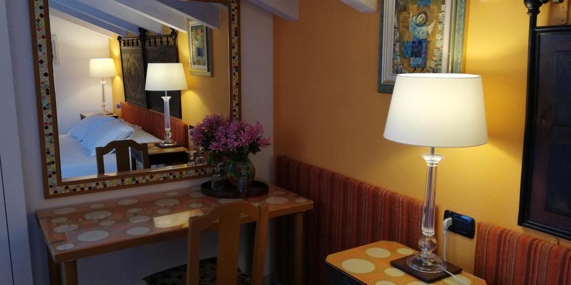 La Collina Since 2008 No Smoking B&B Varese Dış mekan fotoğraf
