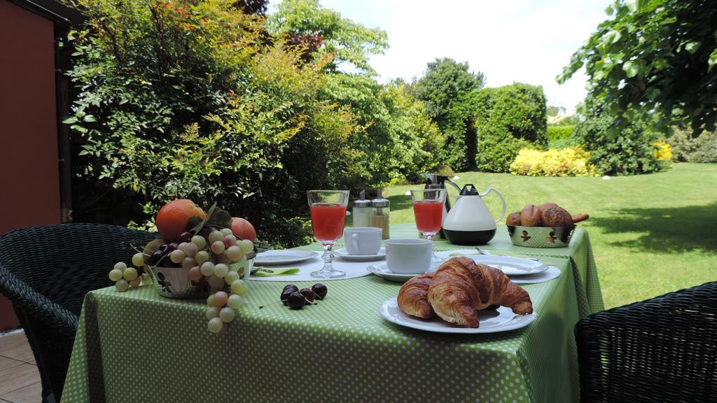 La Collina Since 2008 No Smoking B&B Varese Dış mekan fotoğraf
