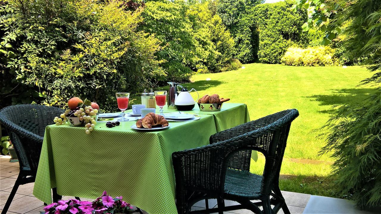 La Collina Since 2008 No Smoking B&B Varese Dış mekan fotoğraf