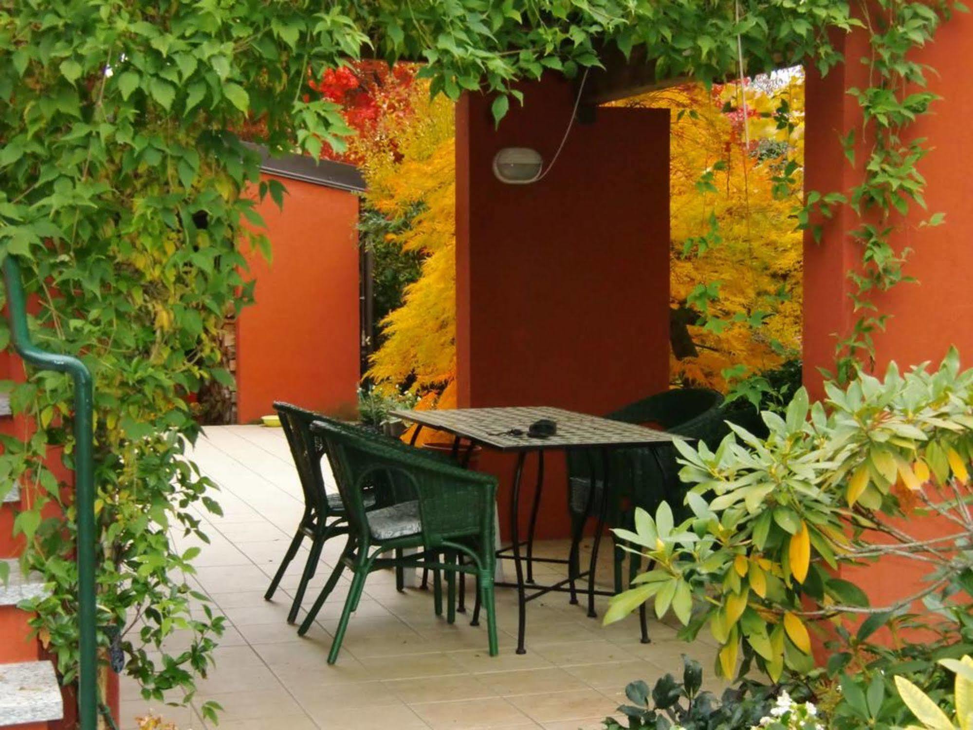 La Collina Since 2008 No Smoking B&B Varese Dış mekan fotoğraf