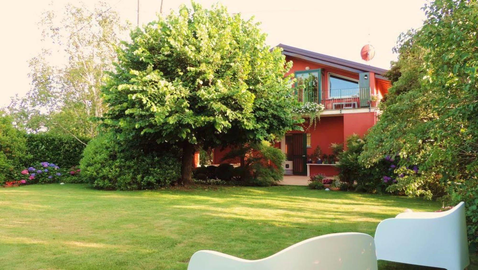 La Collina Since 2008 No Smoking B&B Varese Dış mekan fotoğraf